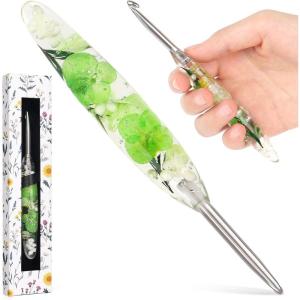 Katech 5.0mm Crochet Hook for Arthritic Hands, Hand-Polished Stainless Steel Ergonomic Crochet Hooks with Customized Sparkle Dried Floral Grip, Soft Tapered Hook-Crochet Gift for Beginner & Crocheter(5.5mm)